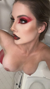 972e9f6889053035b933a4ebe7349b23